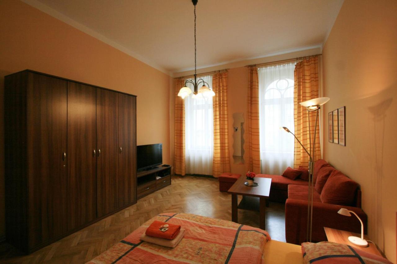 Apartment No. 19 Jaltska 3 Karlovy Vary Exterior photo