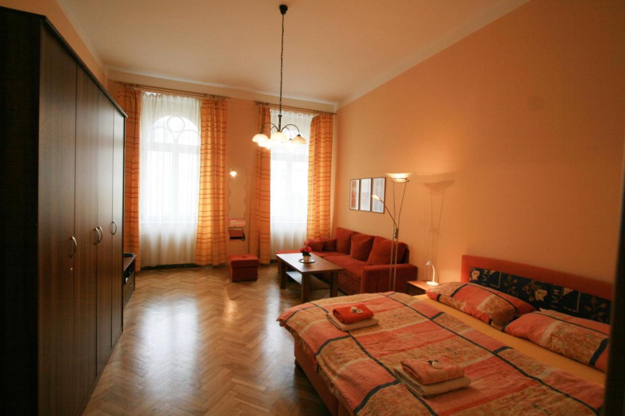 Apartment No. 19 Jaltska 3 Karlovy Vary Exterior photo